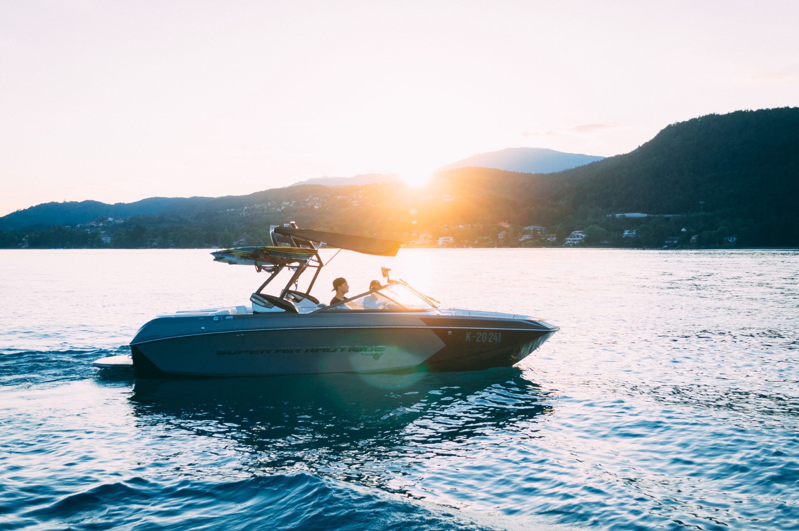 Genfoam™ 1 maxi am brunnen jYWndzkkVo unsplash scaled