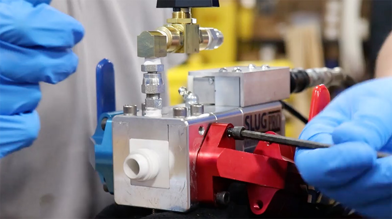 Adjusting output nozzles for Slug Gun Pro foam injection gun from FSI