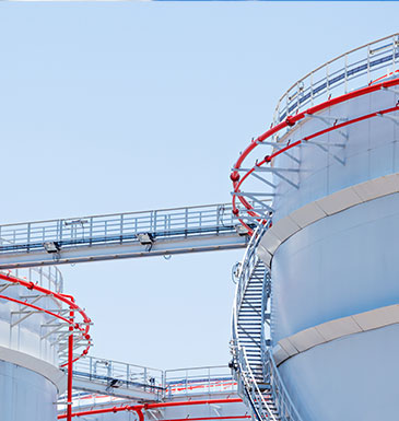 Pipe-Insulation-Systems-Polyurethane-Spray-Foam-Solutions
